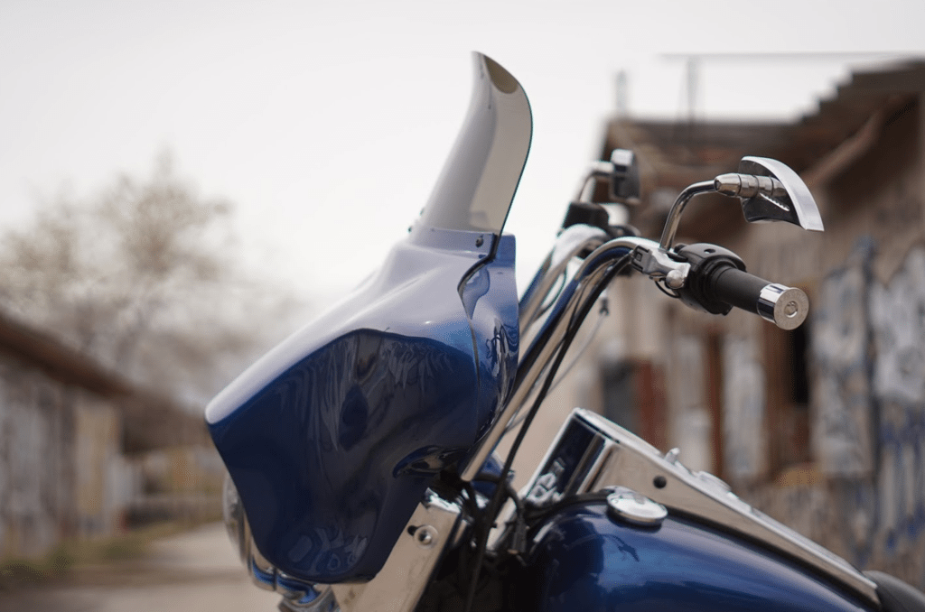 LONG WINDSHIELD FOR HARLEY STREET, ULTRA, ELECTRA & INDIAN, HONDA,  - ULTRA MODEL (MODELS 1996-2013)